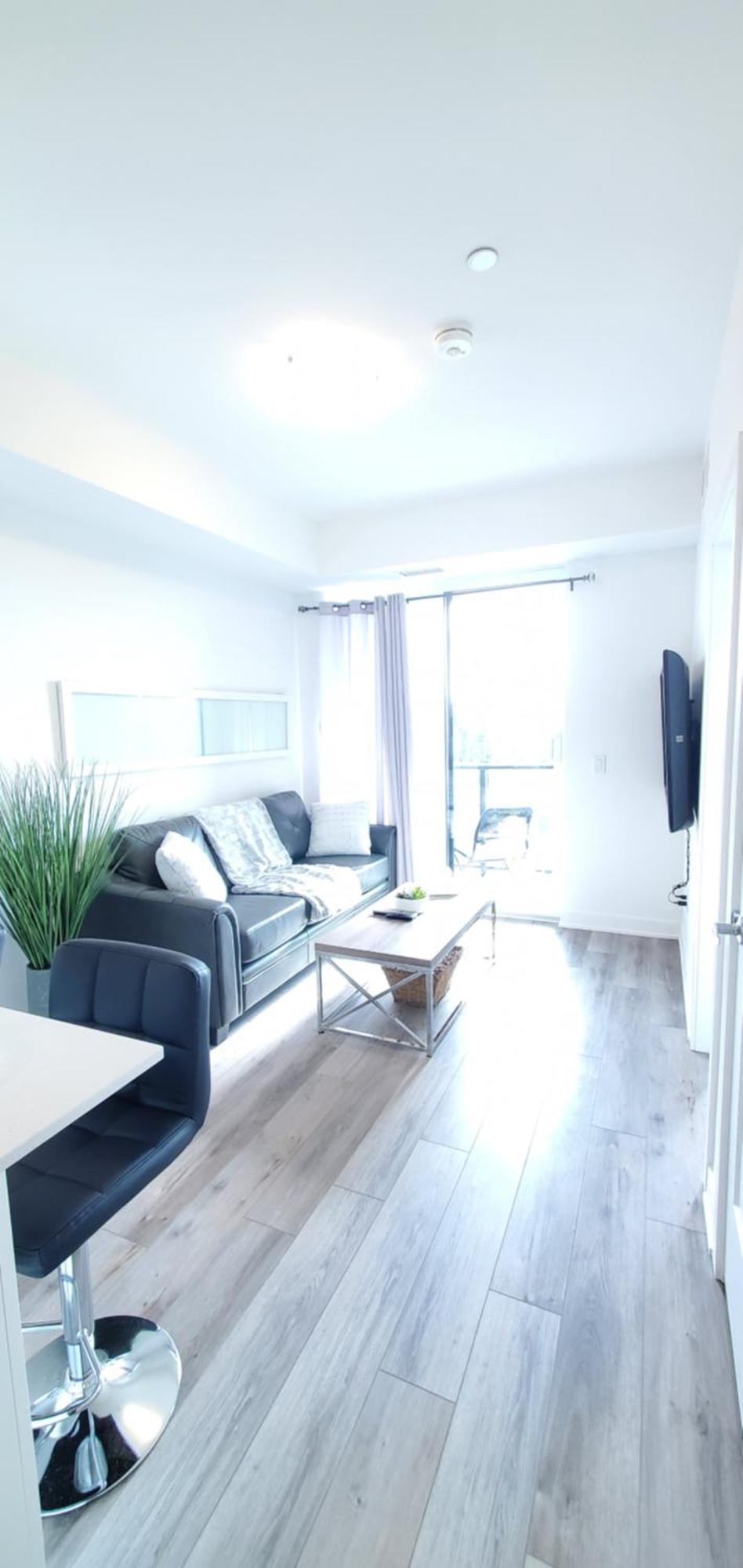 1 Bedroom With Balcony Erb St *